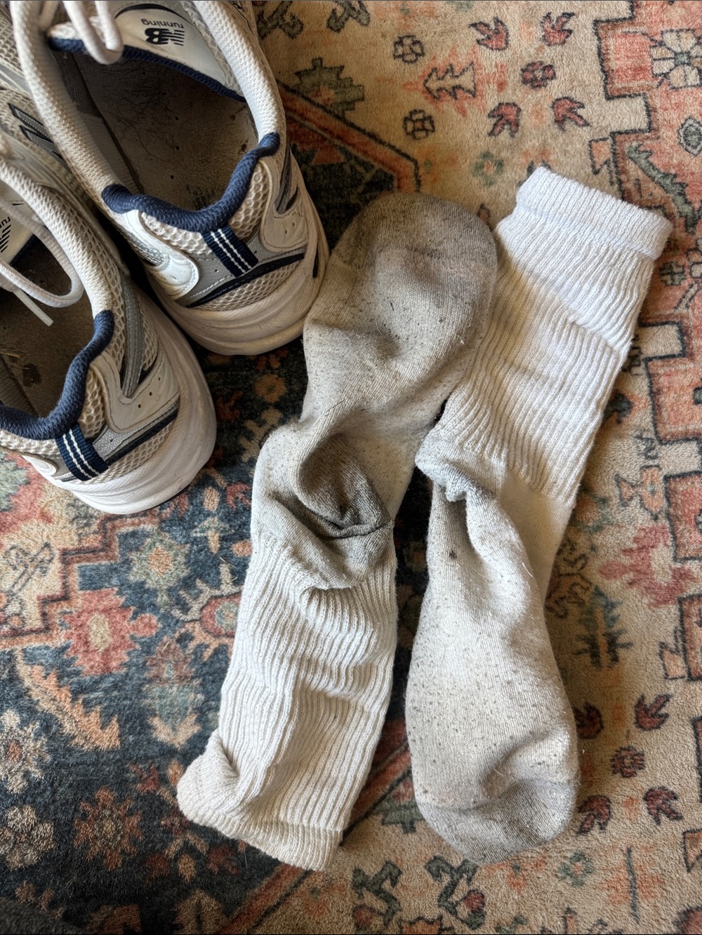 Hanes white crew socks